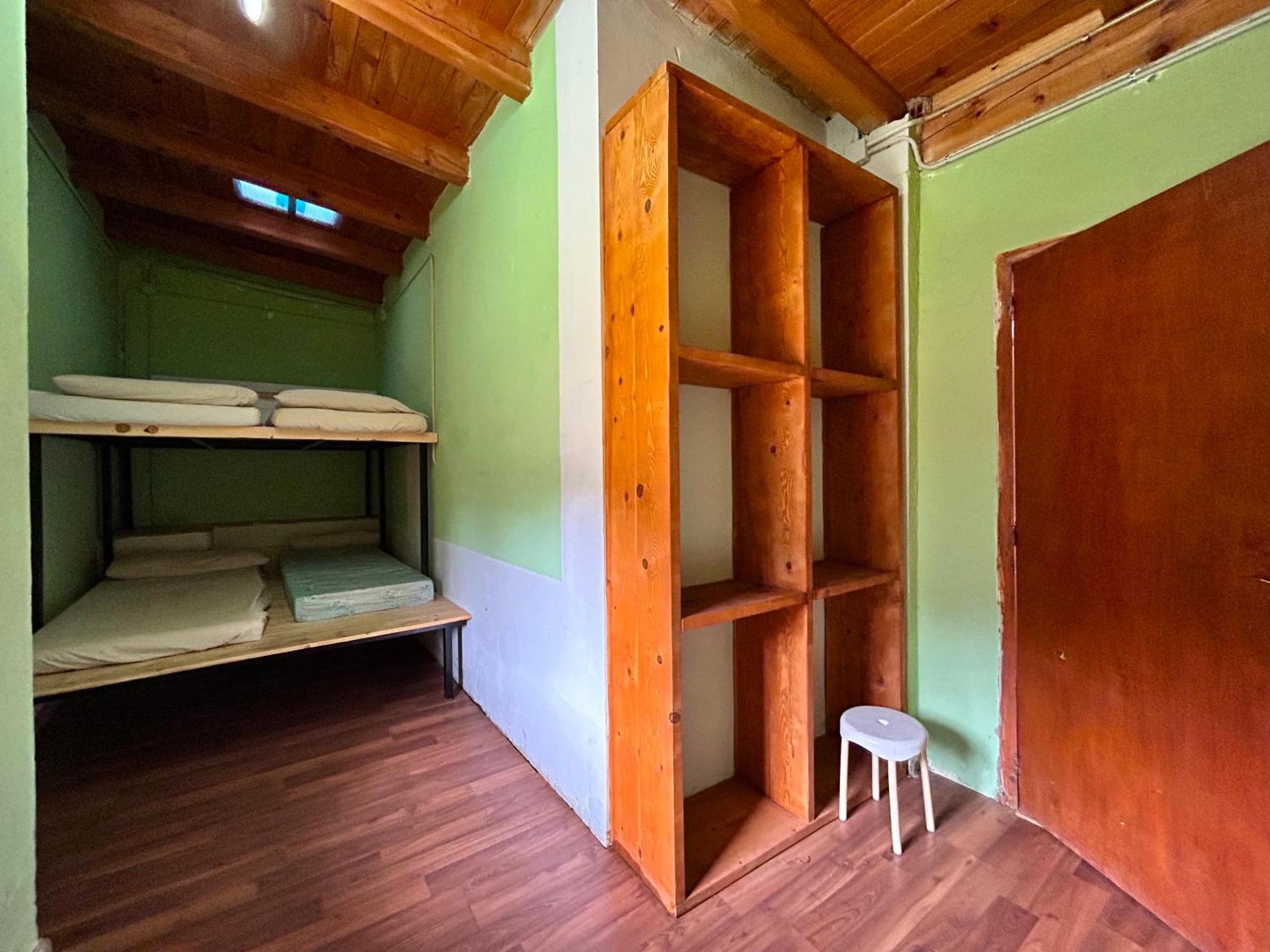 Camping Noguera Pallaresa Sort Ruang foto